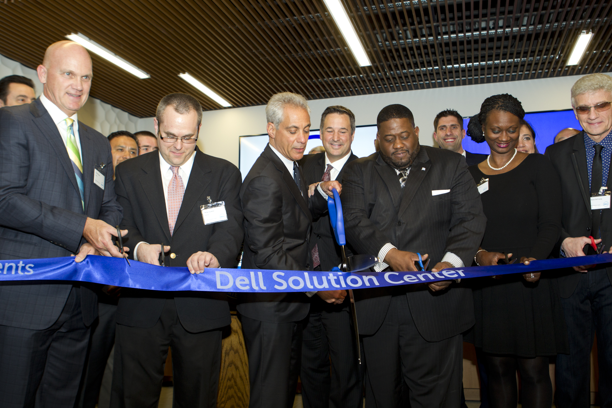Mayor Emanuel Opens Dell’s New Midwest Business Hub